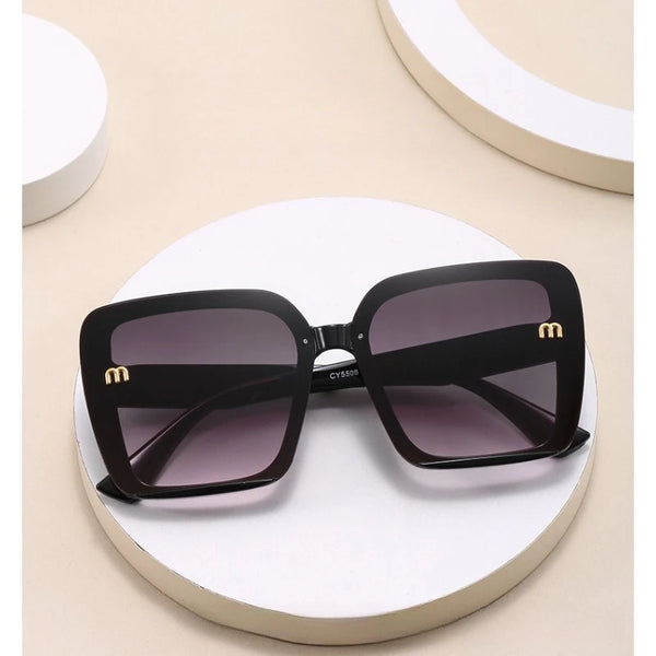 New Hot Sale Fashion Men's Rectangular Letter Design Retro Sun Glasses